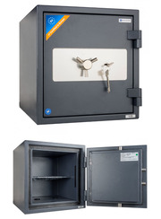 Надежный огне-взломостойкий сейф Blockline BFS 46 KL